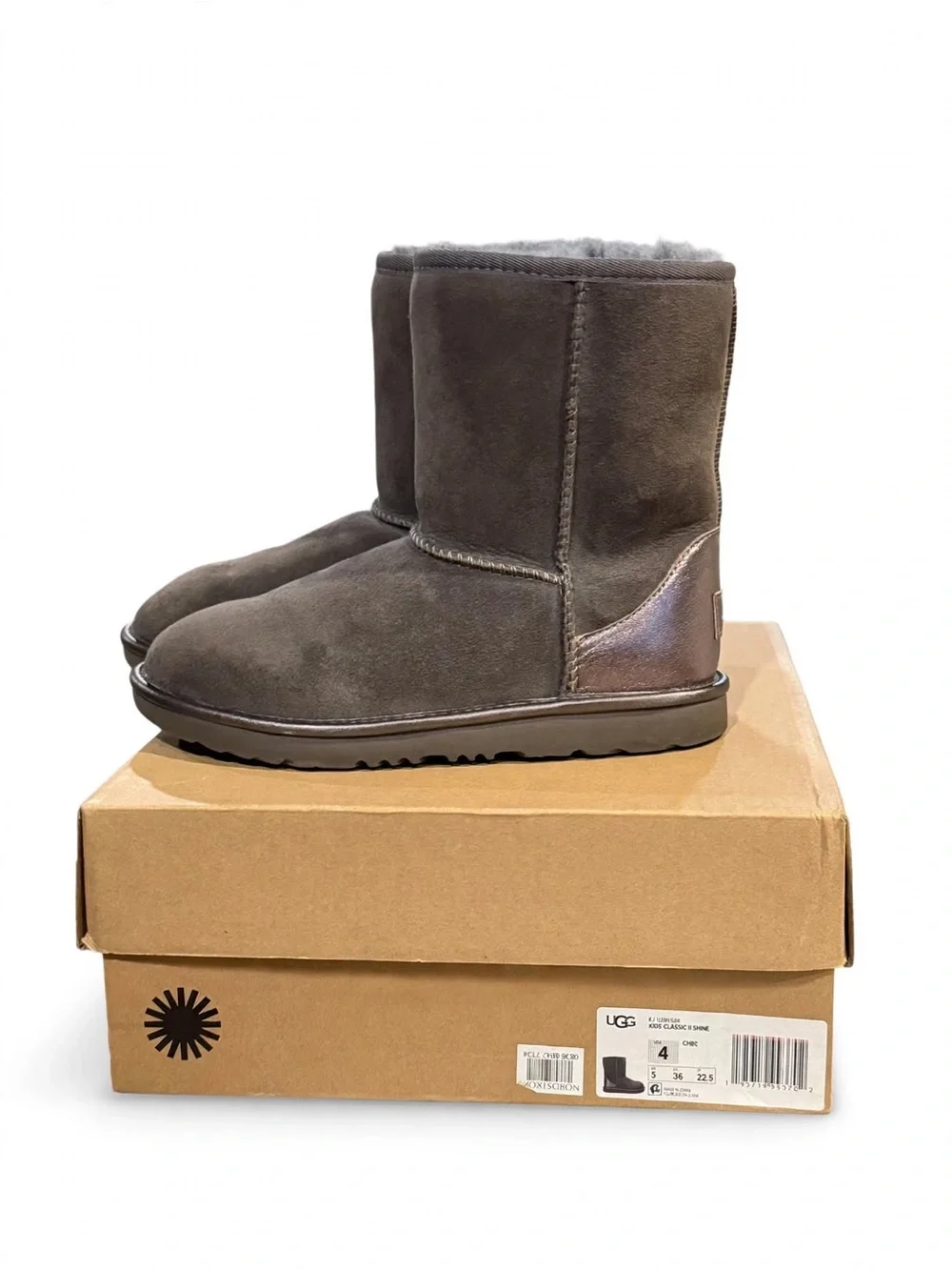 UGG Kids' Classic II Shine Boots Charcoal Size 4Y - Excellent Condition - Origin